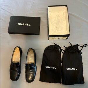 Size 8 vintage Chanel black leather loafers.